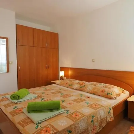 & Eva - Two Bedroom With Terrace And Sea View Veliki Apartman